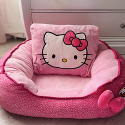 Hello Kitty Pet Bed 