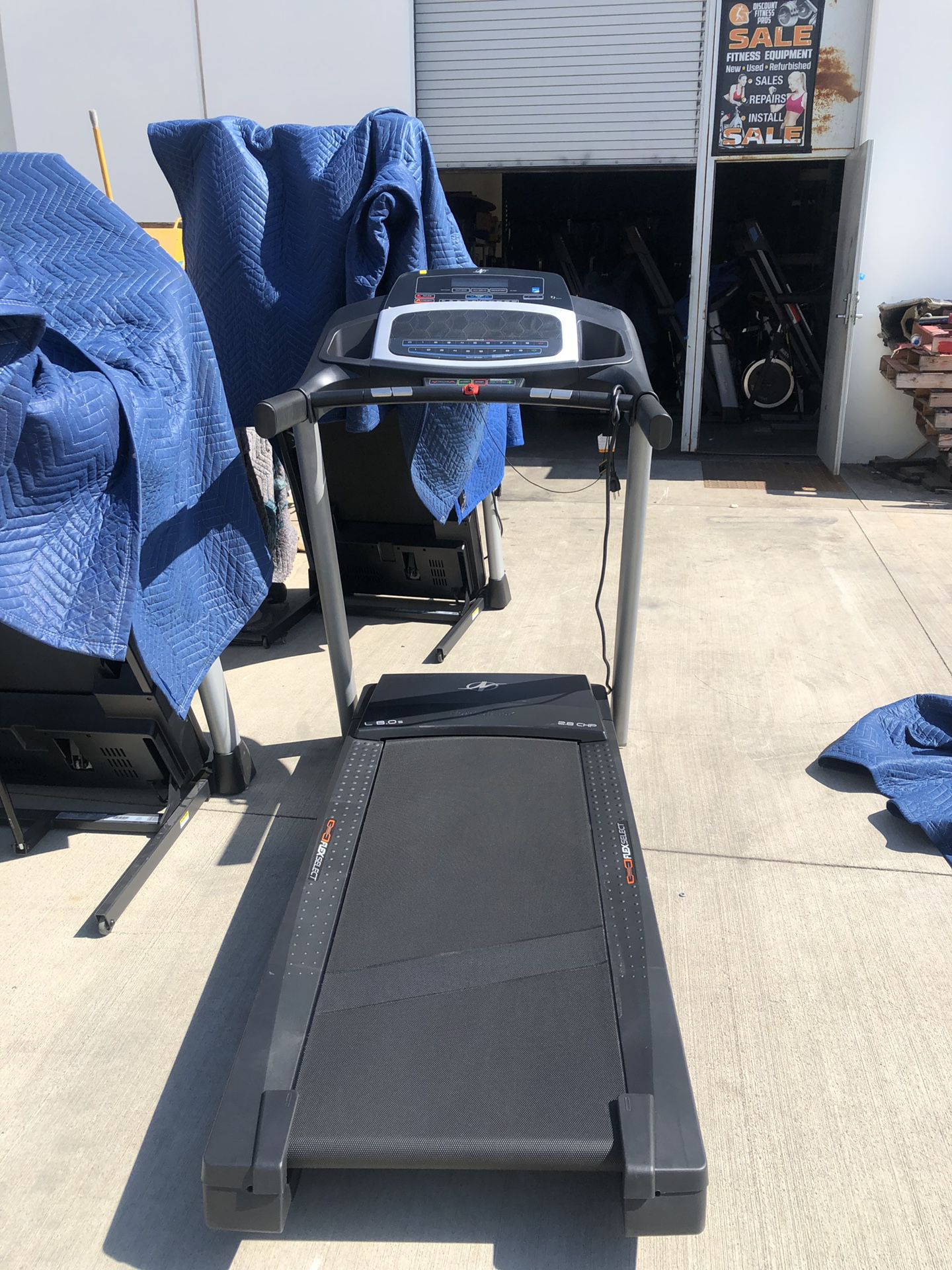 Nordictrack treadmill 6.0/ incline/ brand new