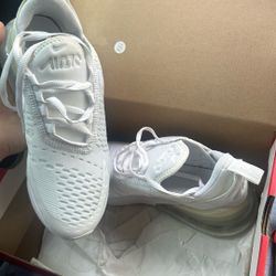 Nike Air max 270s