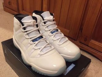 AIR JORDAN 11 RETRO "LEGEND BLUE"