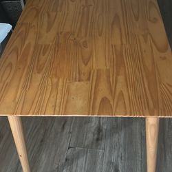 Dining Table And Chairs 