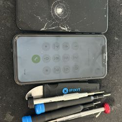 ALL IPHONES & SAMSUNG PHONES REPAIR