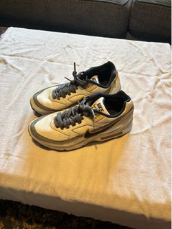 Boy used shoe Nike Airmax Size 5.5