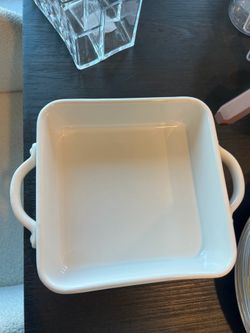 Serving tray