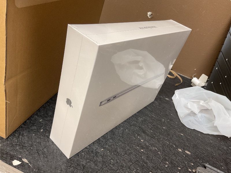 NEW 2020 Apple MacBook Air Laptop: Apple M1 Chip, 13” Retina Display, 8GB RAM, 256GB SSD