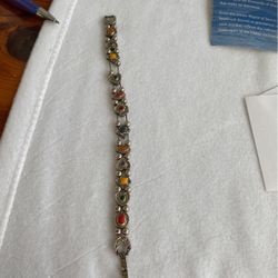 Bracelet With Unique Designs And Stones