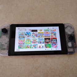 Nintendo Switch V2 Mod With 512GB and over 7000 Games Installed