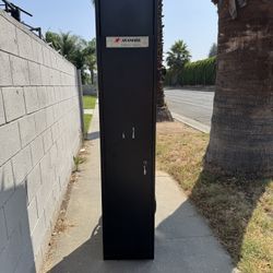 Metal Cabinet 