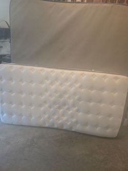 Twin size mattress