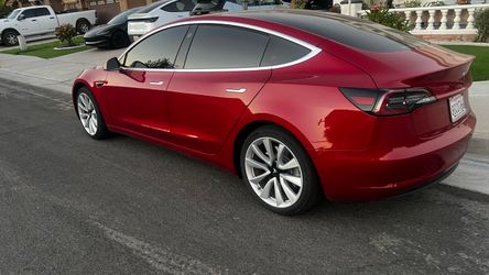 Tesla Model 3 2019