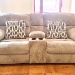 Reclining Console Loveseat from Raymour and Flanigan