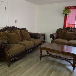 Couches With Tables