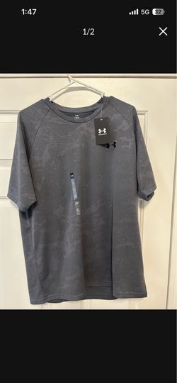 Men’s t shirt