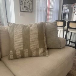 Set of 2 Large Green Decorative Pillows