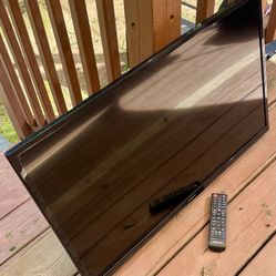 30” Samsung Flat Screen TV & Wall Mounting Bracket 