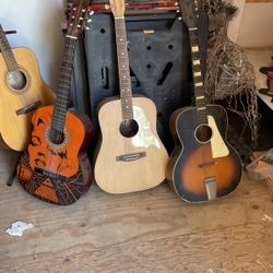 3 Guitars