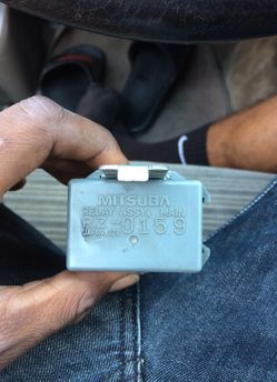 94-01 integra main relay (stick or manual )