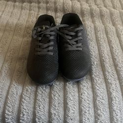 Size 2 Lightly Worn Soccer Shoes