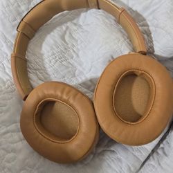 LIMITED EDITION SKULLCANDY CRUSHER EVO