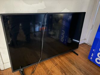 Free 43- inch insignia tv led tv (no remote)