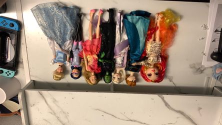 Doll lot