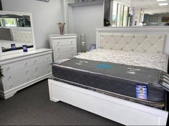 King Bedroom Set For Sale 