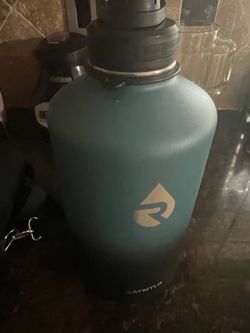 1 gallon steel water bottle