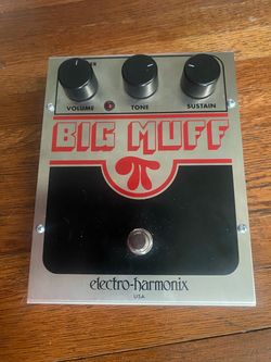 Big Muff Pi Fuzz Pedal