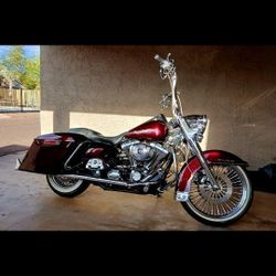 2005 Harley Davidson Road King  Vicla