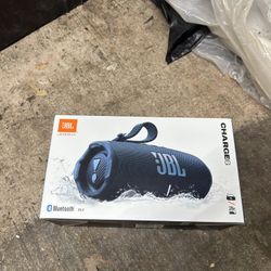 New Jbl Charge 6 Blue Speaker 99$
