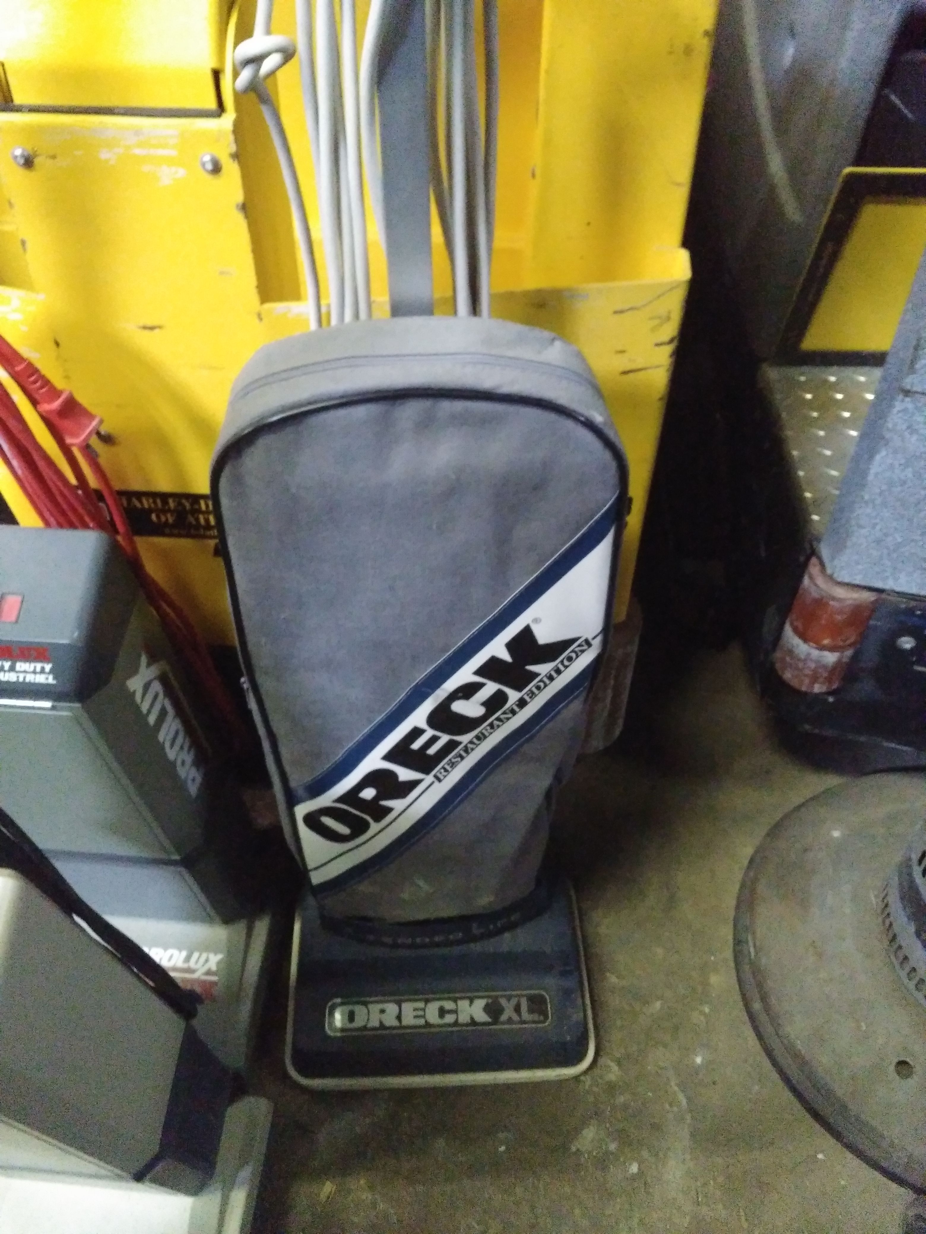 Oreck XL restaurant edition