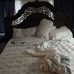 Beautiful King Bed Set And A Mirror