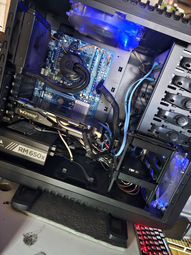 CYBERPOWER Gaming PC Intel I7-3.40GHz-CPU 16GB Ram 1TB SSD GPU: GTX