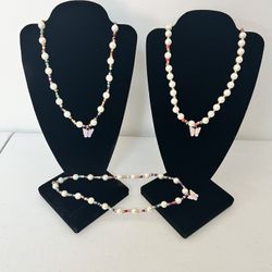 3 Stretchy Short Necklaces For Women. Take All 3 For Price Listed. Trendy Jewelry. Multicolor Beads With Faux Pearls Butterfly Pendant. 
