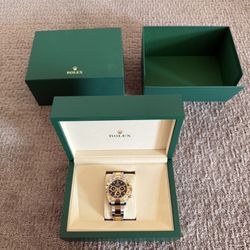 Rolex Daytona Yellow Rolesor Black Dial
