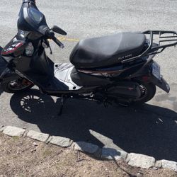 Flywing Moped 150cc