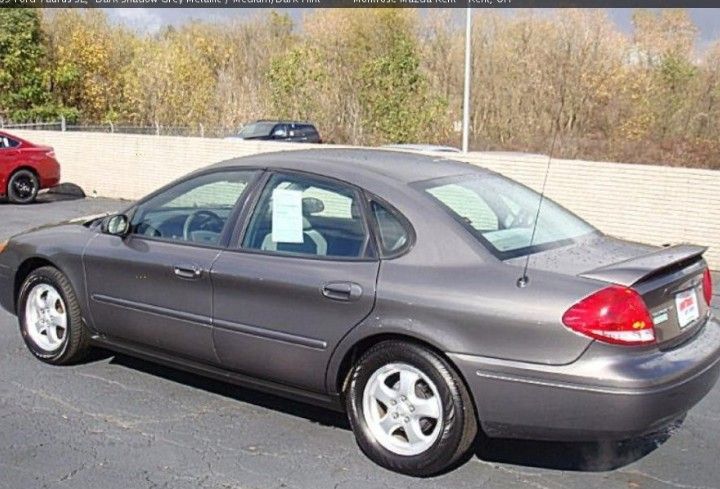 2005 Ford Taurus