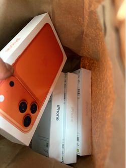 iPhone 17 pro max $900ea