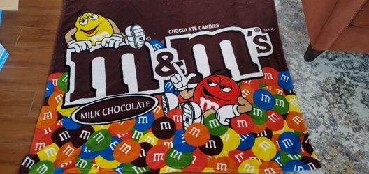 M&M blanket. Soft and fluffy