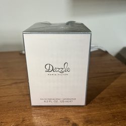 Paris Hilton Dazzle Eu de Parfum 4.2 Ounces