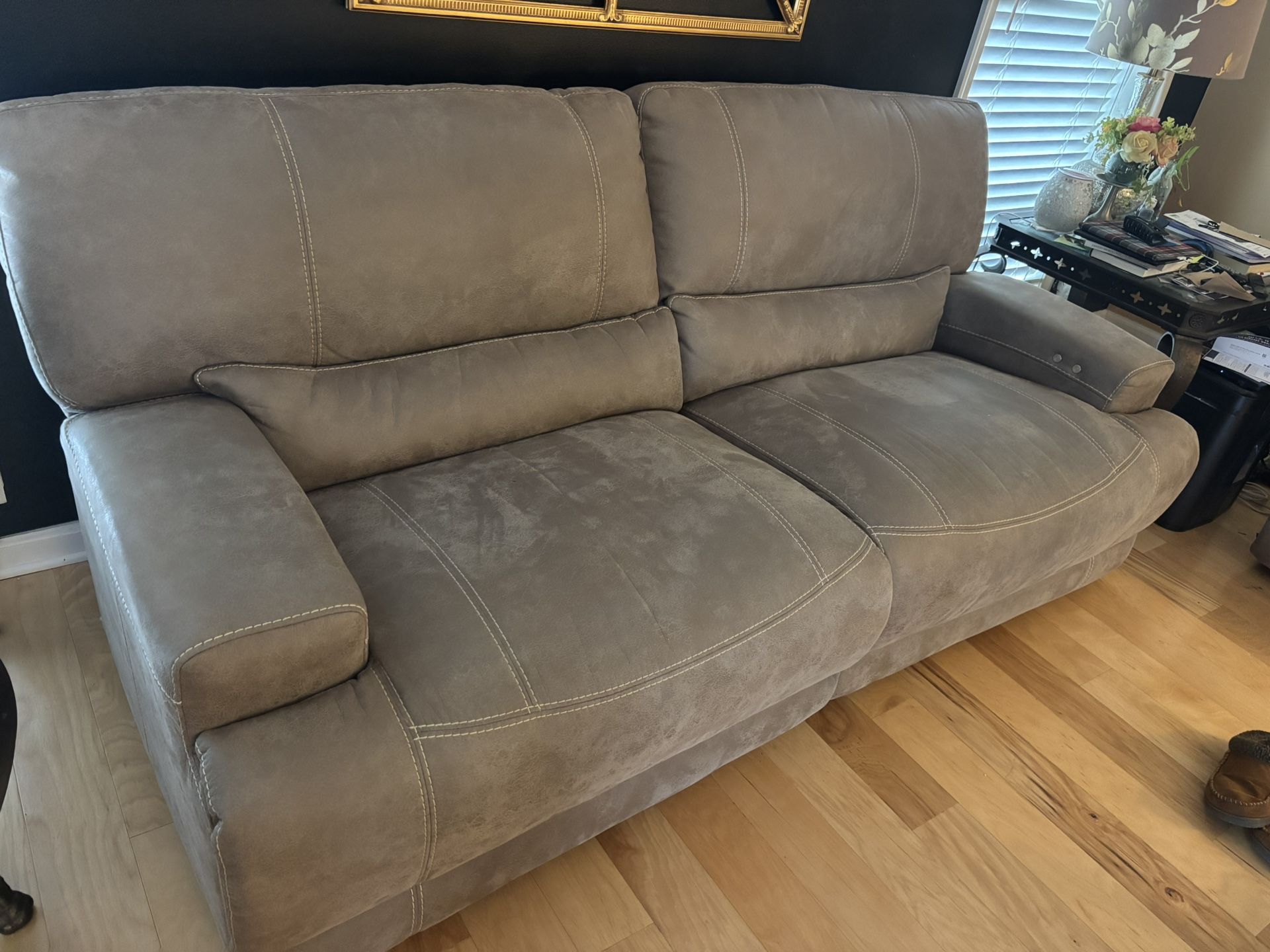 LEATHER  Power Recliner Sofa