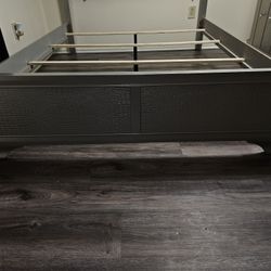 Bedframe