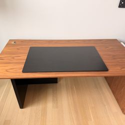 Rove Concepts gia Desk Walnut And Black Marble 