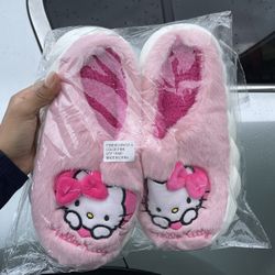 Hello Kitty Slippers 