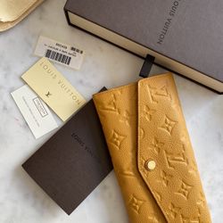 Louis Vuitton Empreinte Portefeuille Curieuse Wallet