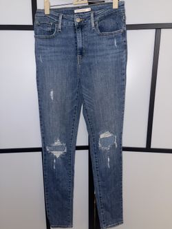 Levi’s 721 high rise skinny jeans size 29