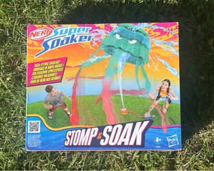 Nerf Super Soaker Stomp & Soak Water Toy-NEW