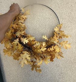 ✨ Threshold™ Oak Leaf Fall Wreath (22”) ✨