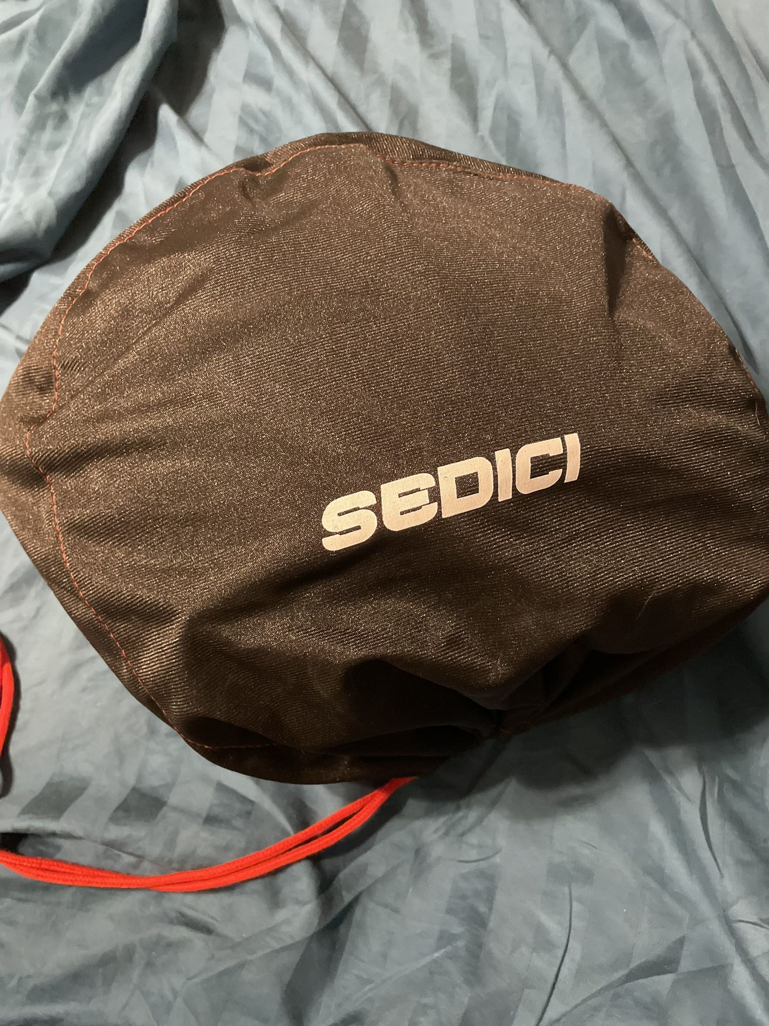 MOTORCYCLE HELMET