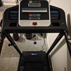 Xterra Threadmill Good Condition